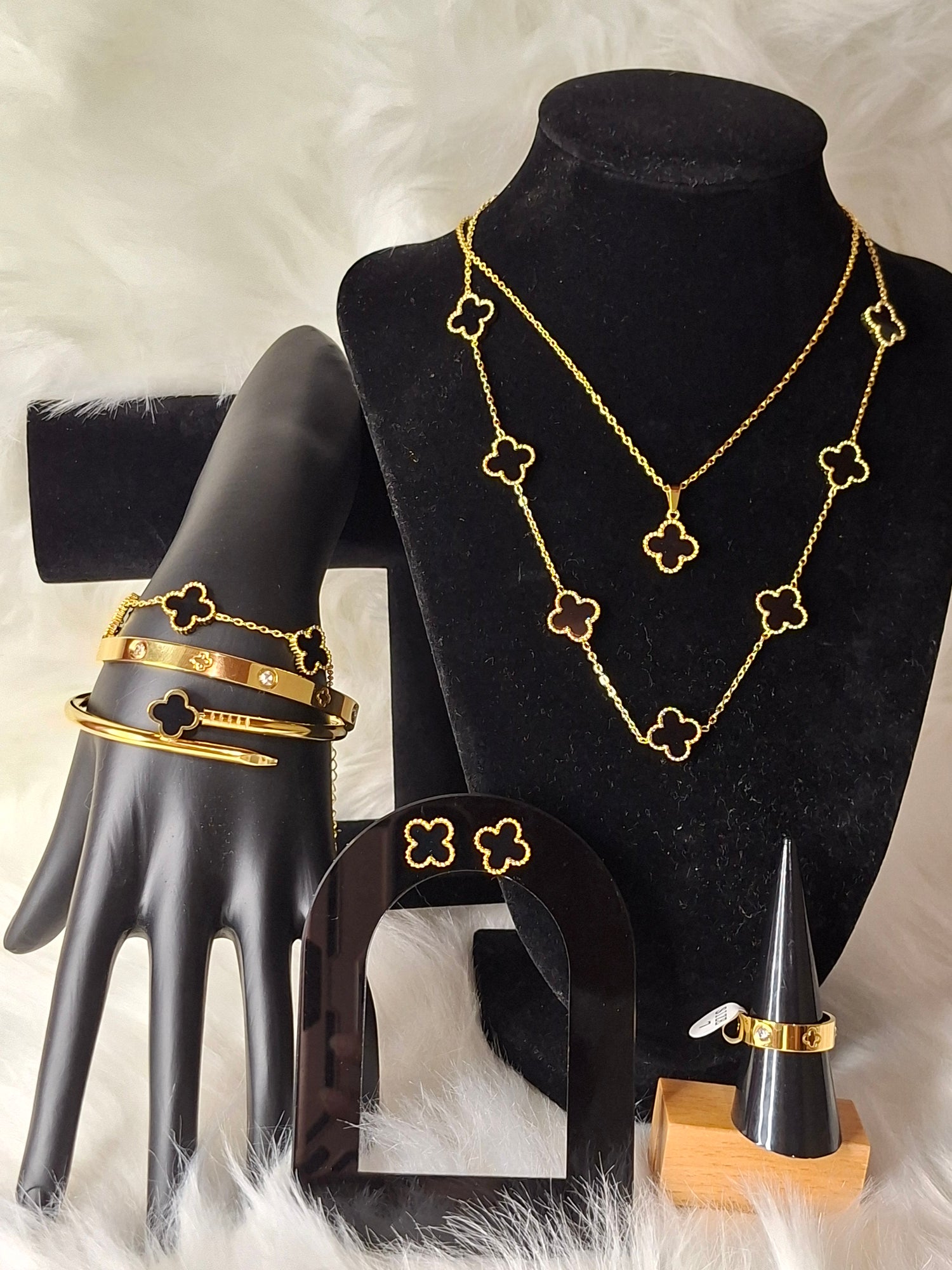 Four Leaf Clover Collection
