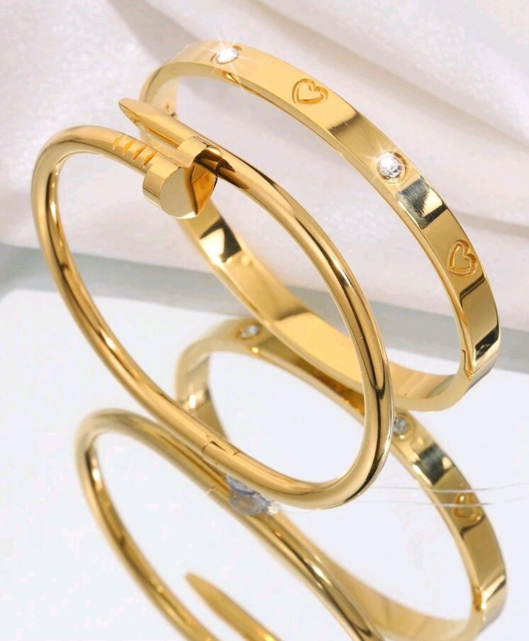2pcs Stainless Steel, Gold Plated Heart Shaped,Nail and Love bracelet set.Waterproof Non-Fading.