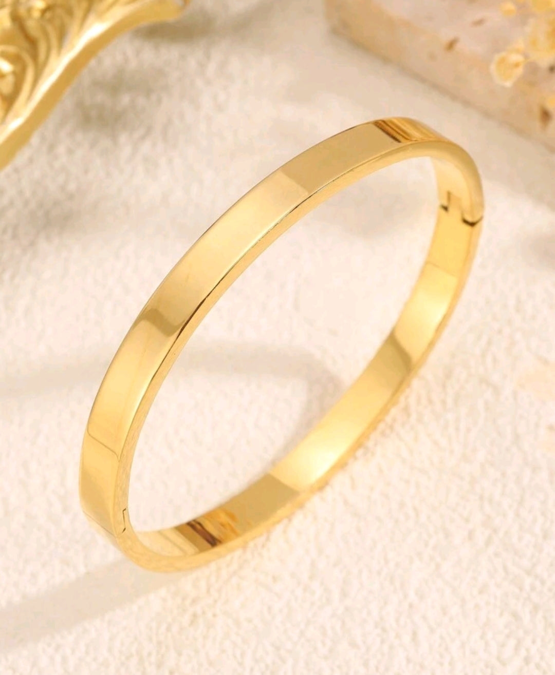 Custom Engraved Text Cuffs, 18k Gold-Plated Stainless Steel Bangles(20 character max including space)[MJ067]