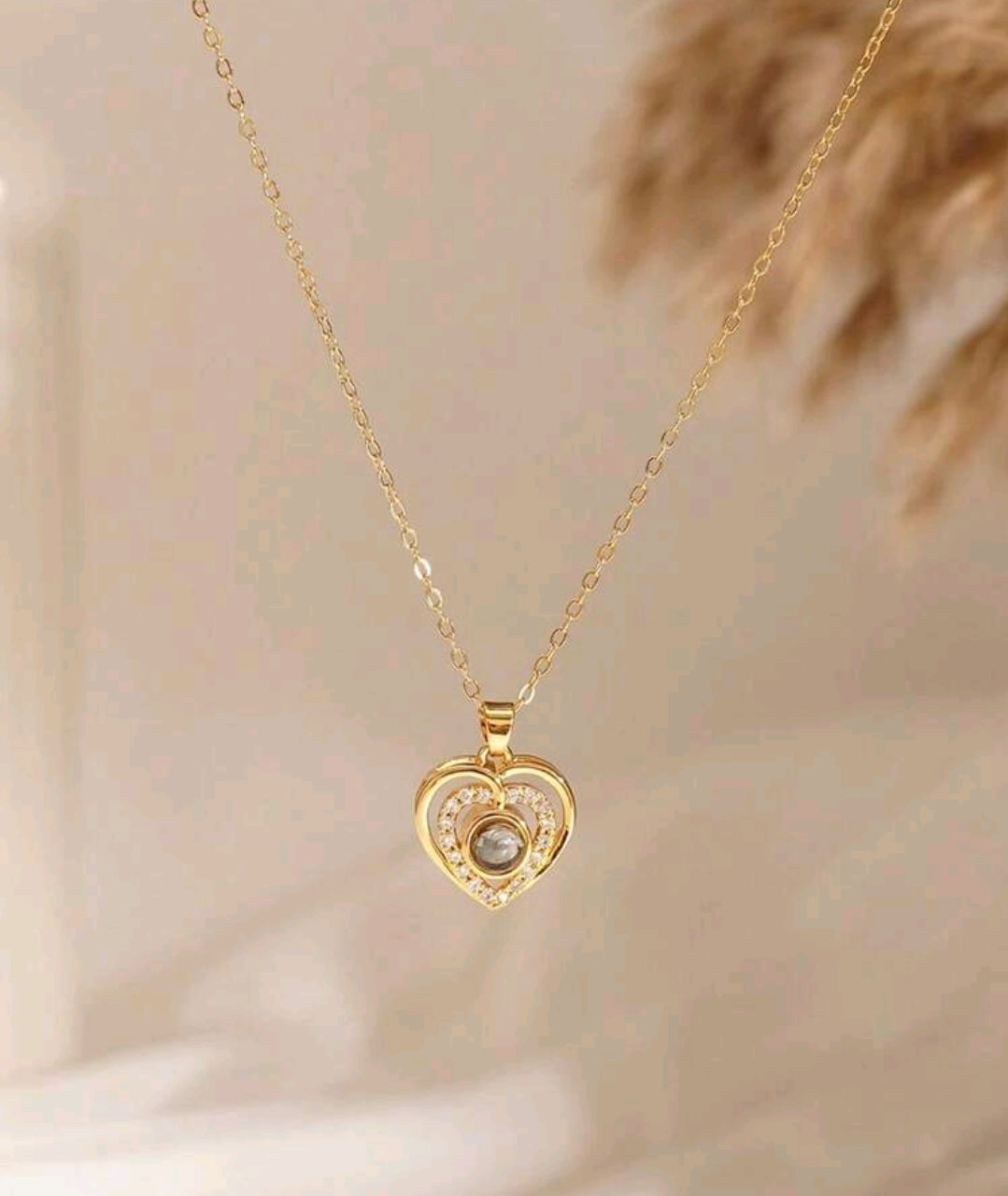 Customized Projection Necklace, Personalized Heart-Shaped Projection Photo Necklace, Rhinestone-Encrusted Heart Necklace[MJ088]