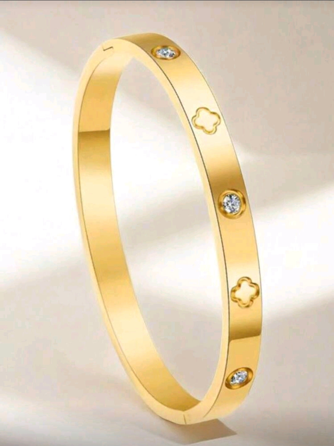 Cubic Zirconia, Clover Bangle Stainless Steel