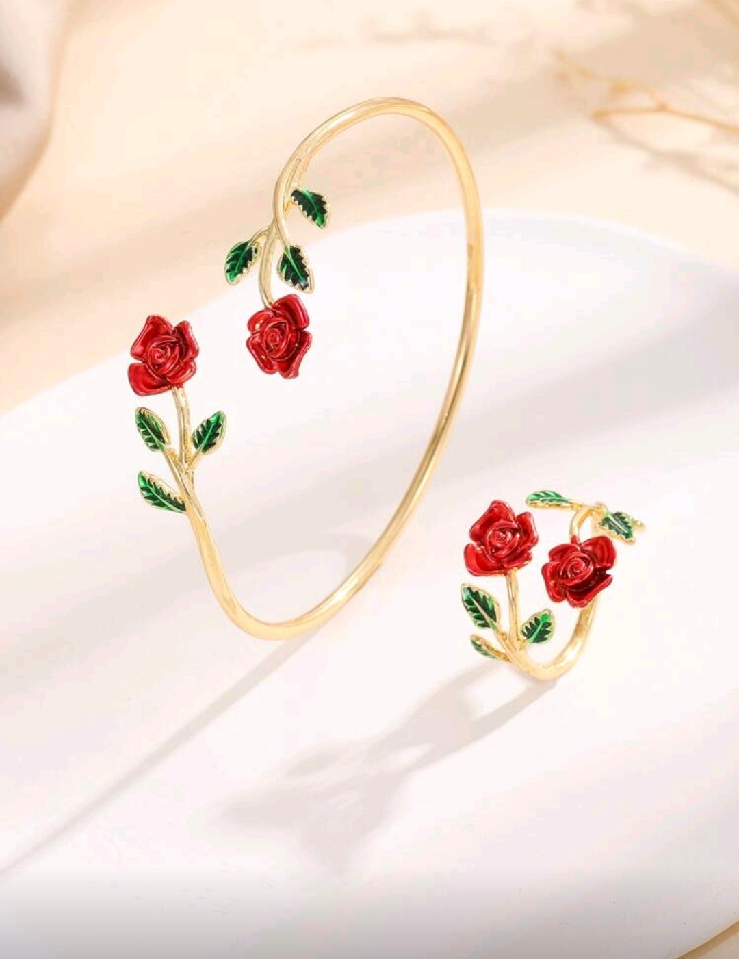 2pcs/ Rose bracelet and ring set
