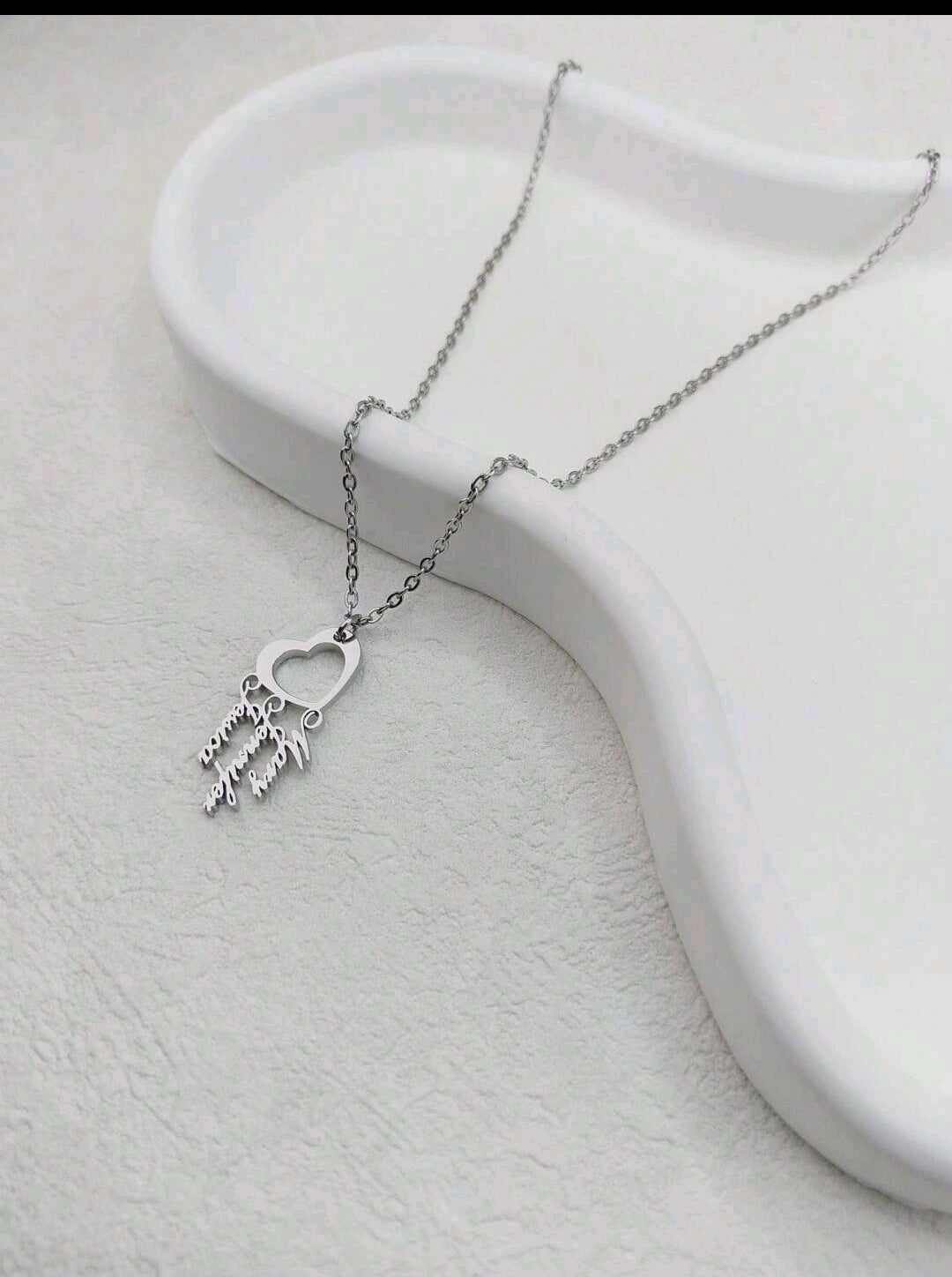 3 Names Hollowed-Out Heart Necklace,18k Gold-Plated Stainless Steel[MJ013]