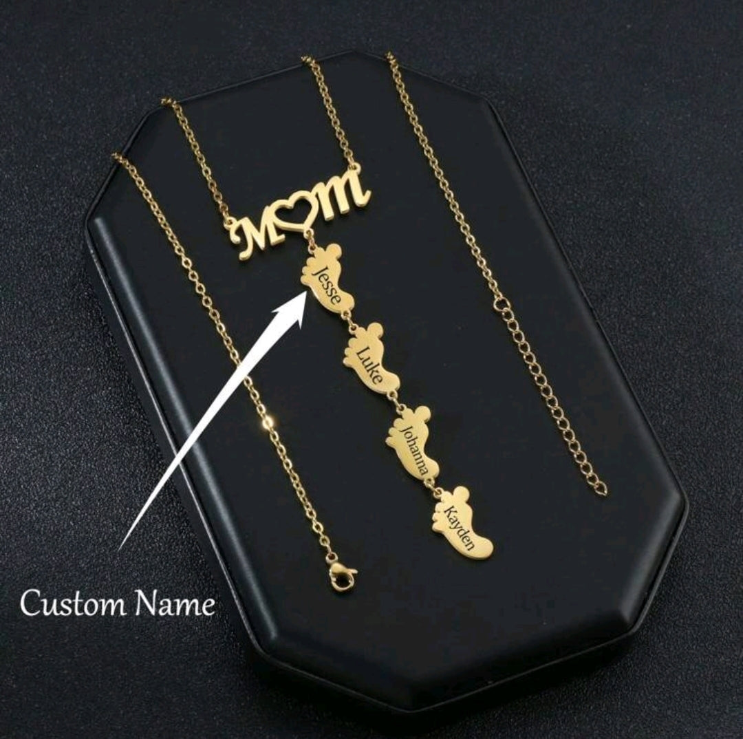 MOM - Footprint 1-4 names Necklace ,18k Gold-Plated Stainless Steel.[MJ006]
